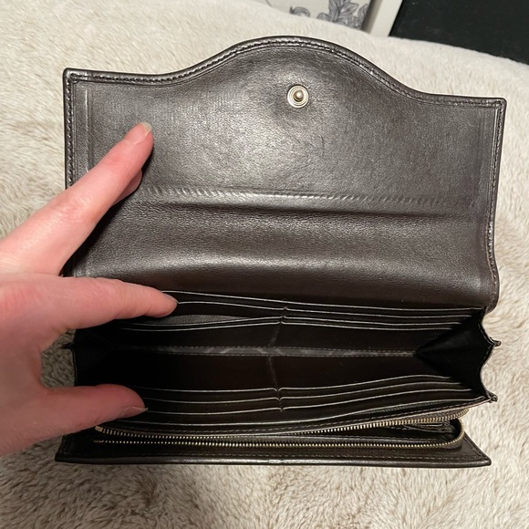 EUC Gucci Double GG Sukey Continental Long Wallet w/signature GG Supreme canvas - Picture 16 of 16